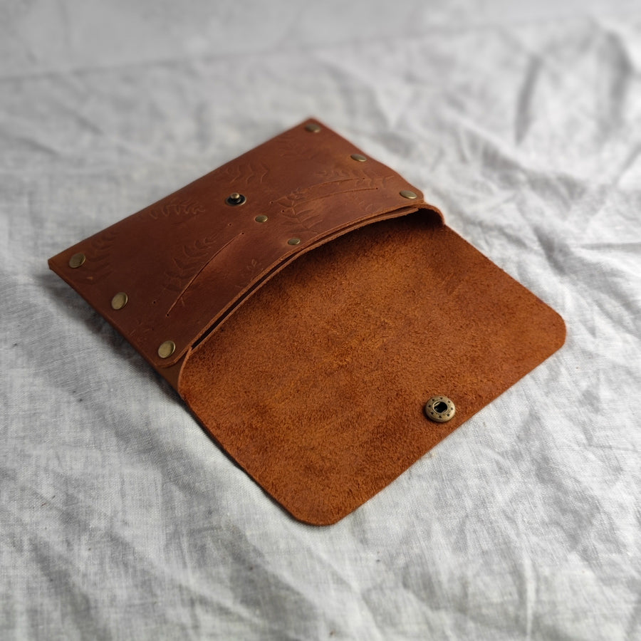 botanical leather travel wallet 
