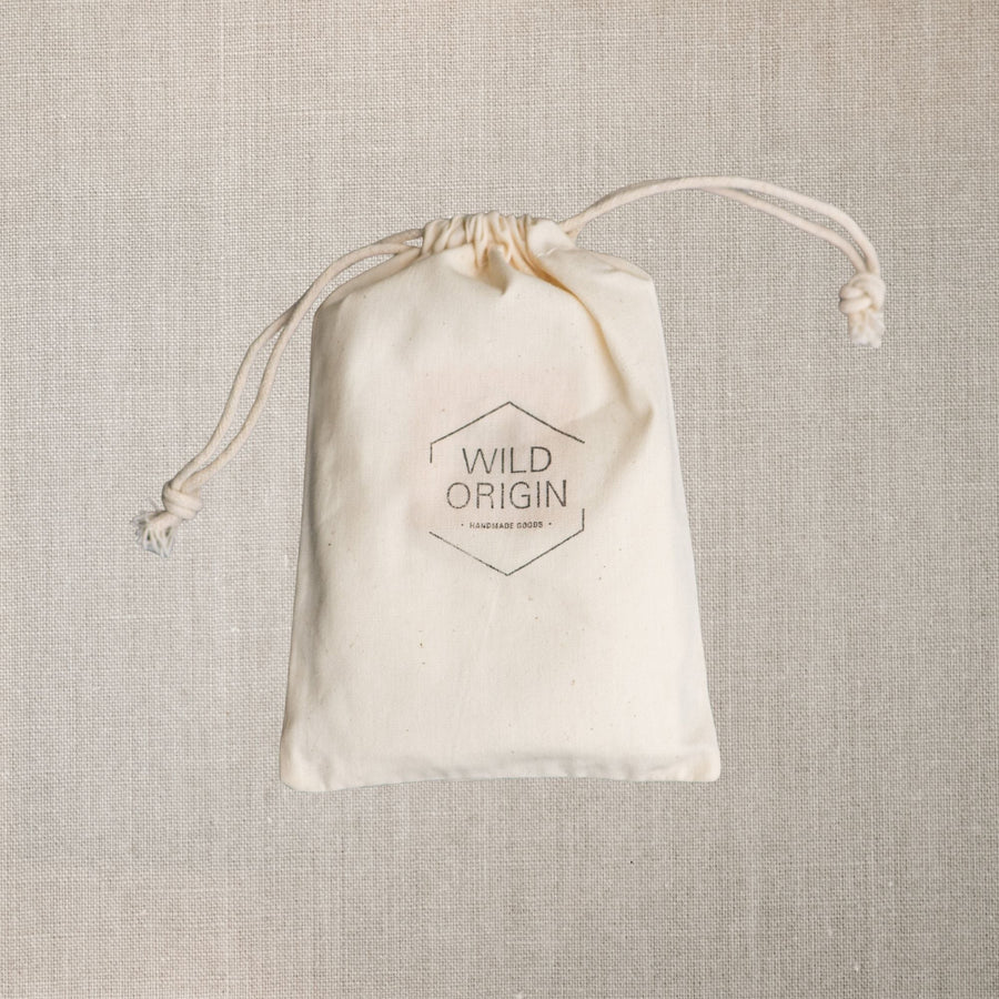 complimentary cotton drawstring bag for wallet 