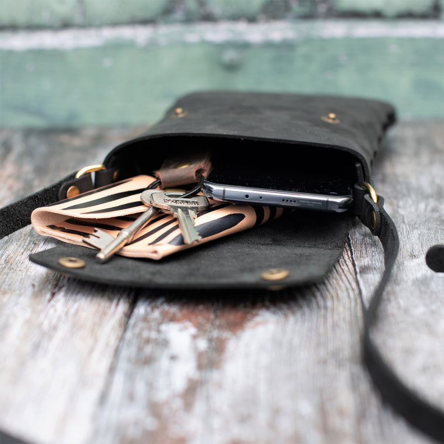 small leather bag
