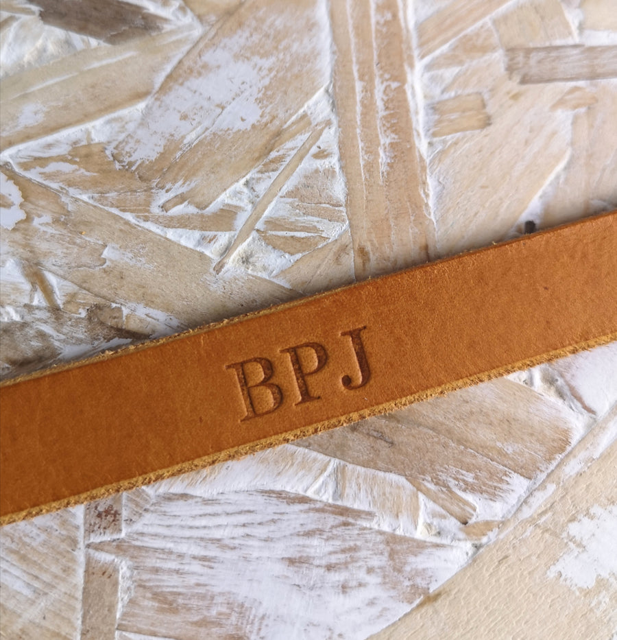 Black Oiled Leather Lanyard - Wild Origin