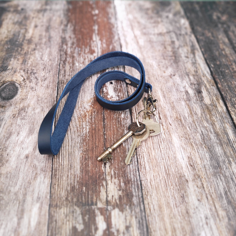 Navy Oiled Leather Lanyard